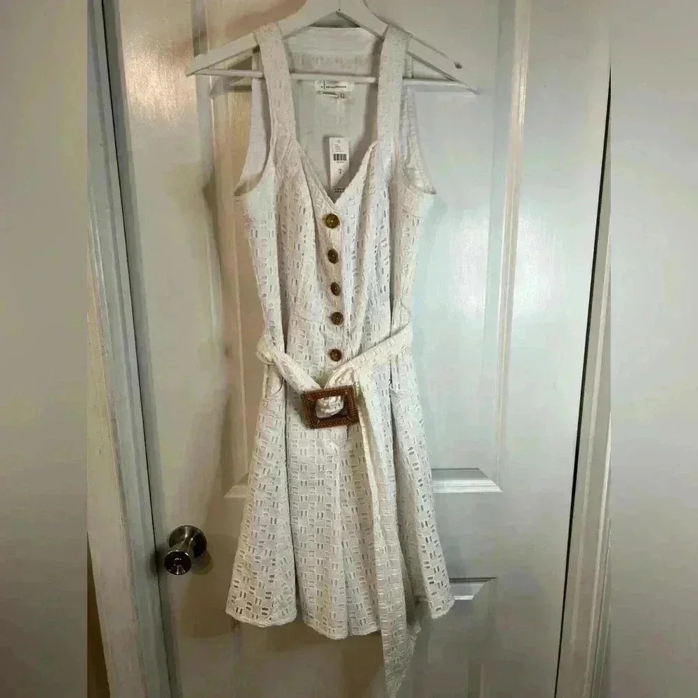 NWT Anthropologie Women’s Ivory Eyelet Lace Belted Romper - Size 4 - Picture 12 of 12